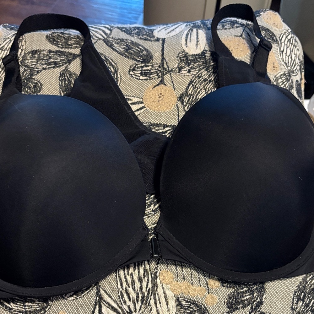 Torrid 46C front closure padded bra